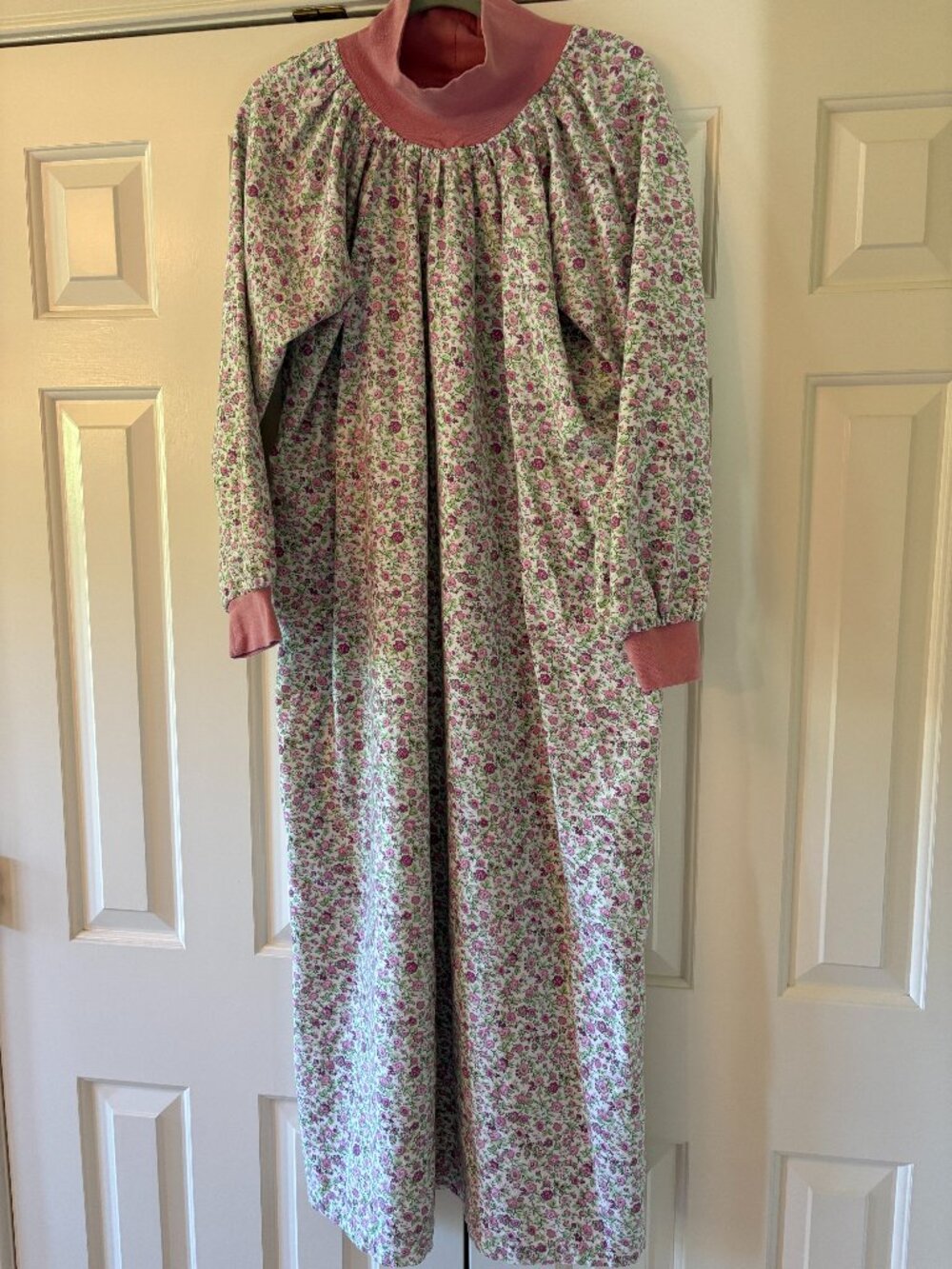Vermont Country Store Portuguese  Cotton Flannel Mock Neck Nightgown  Sz XL